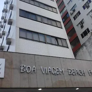 https://apartamento-com-piscina-200m-do-mar-e-1km-do-aeroporto.hotels-in-recife.com